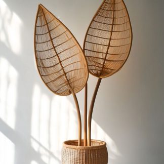 New Chinese-style ironwork banana leaf wall decorations and wall hangers, metal wall decorations, creative wall decorations for Southeast Asian entrance halls