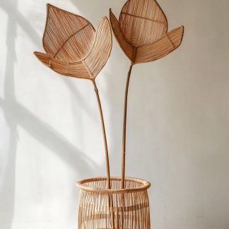 Exquisite real flower arrangements made of rattan for wabi-sabi style dining tables, living rooms and homestays