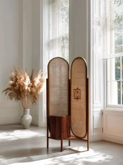 A rattan screen partition is used to block the entrance of the living room, directly facing the main entrance. It is a medieval folding and movable living room with a Japanese-style shielding effect - Image 7